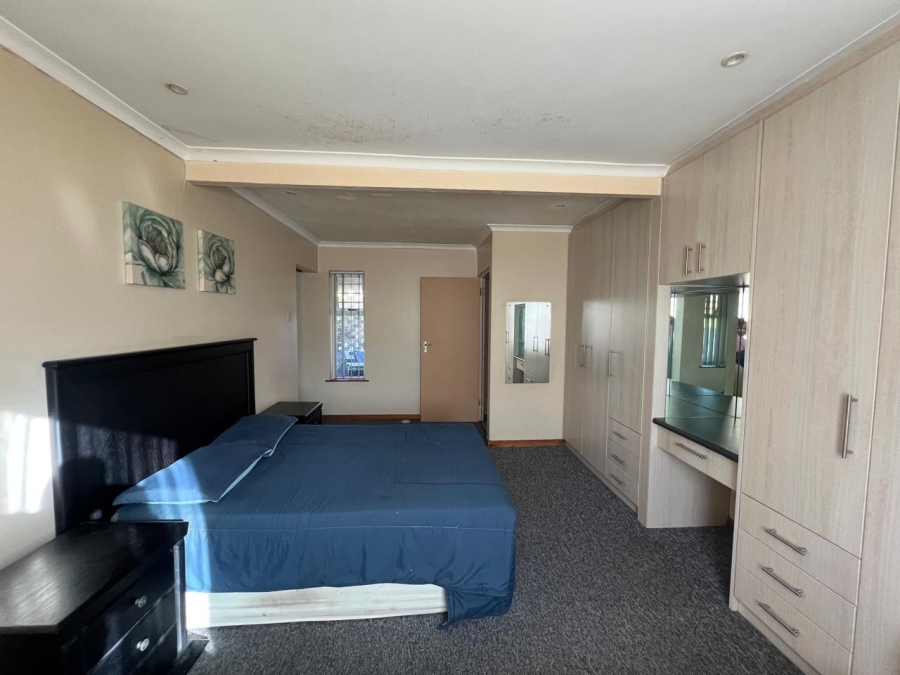 4 Bedroom Property for Sale in Linton Grange Eastern Cape